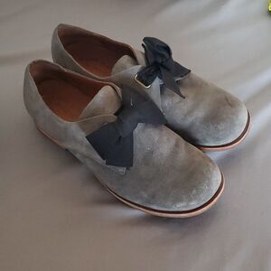 Kork Ease Shoes Chunky Heel and Grey Suede Black Ribbon 7.5M